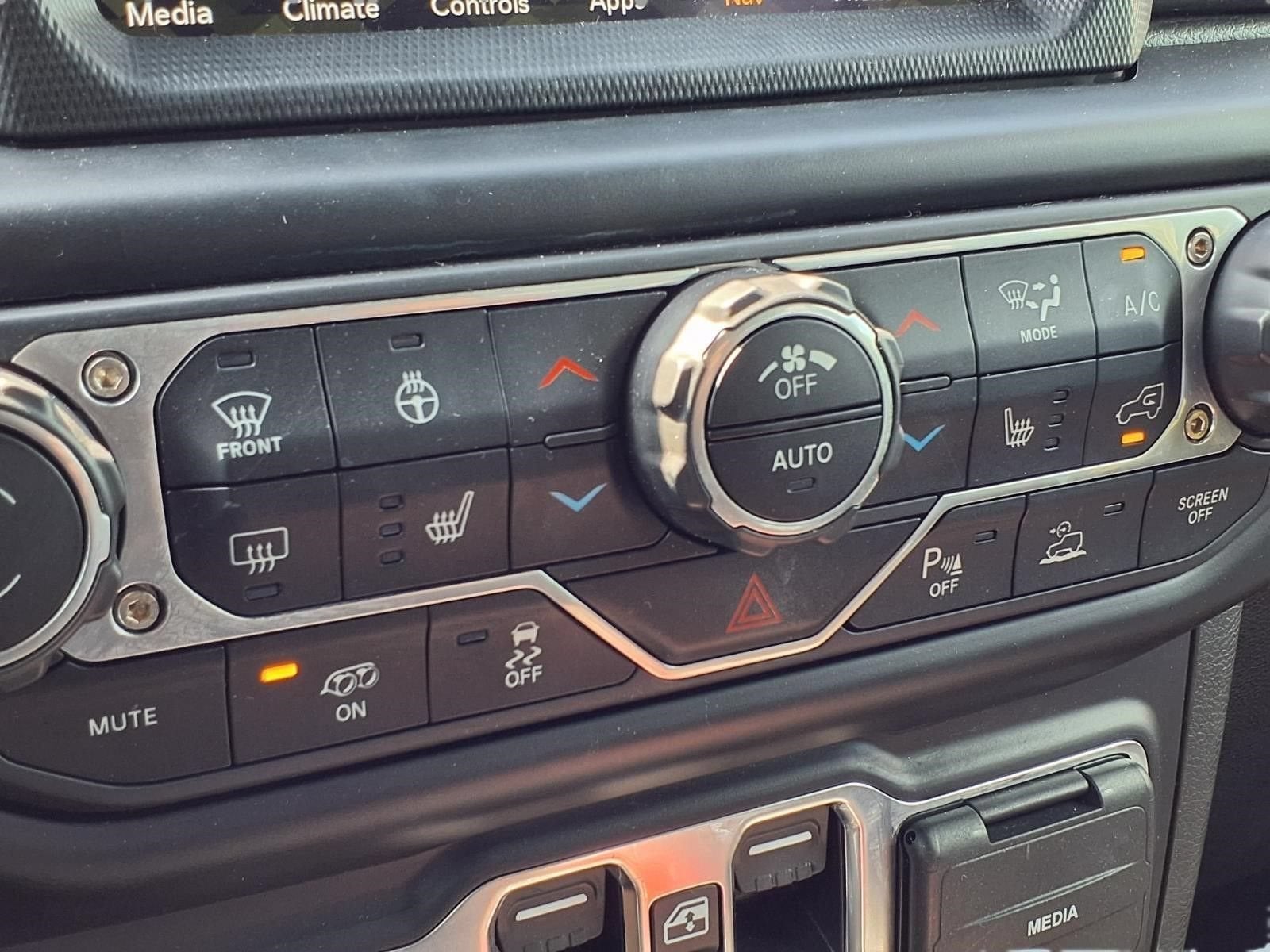 2023 Jeep Wrangler Rubicon 392
