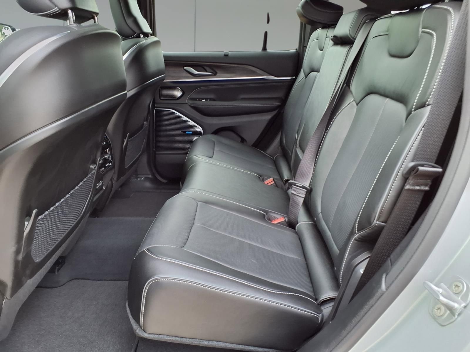 2023 Jeep Grand Cherokee 4xe Overland