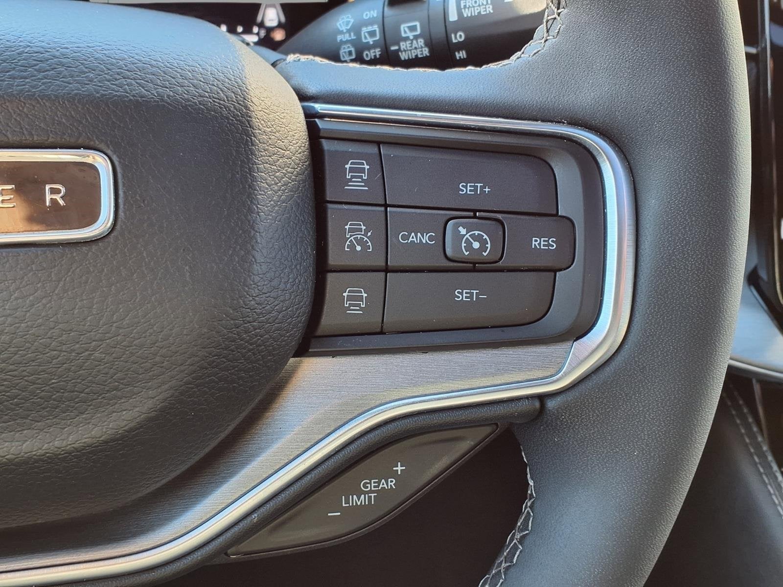 2023 Jeep Wagoneer Series II Carbide