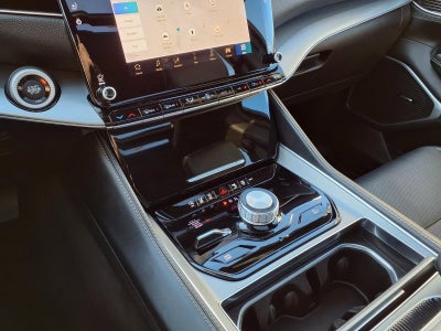 2023 Jeep Wagoneer Series II Carbide