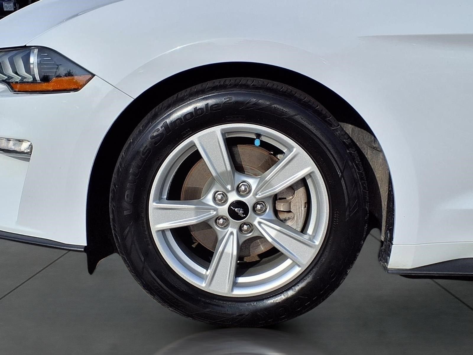 2022 Ford Mustang EcoBoost