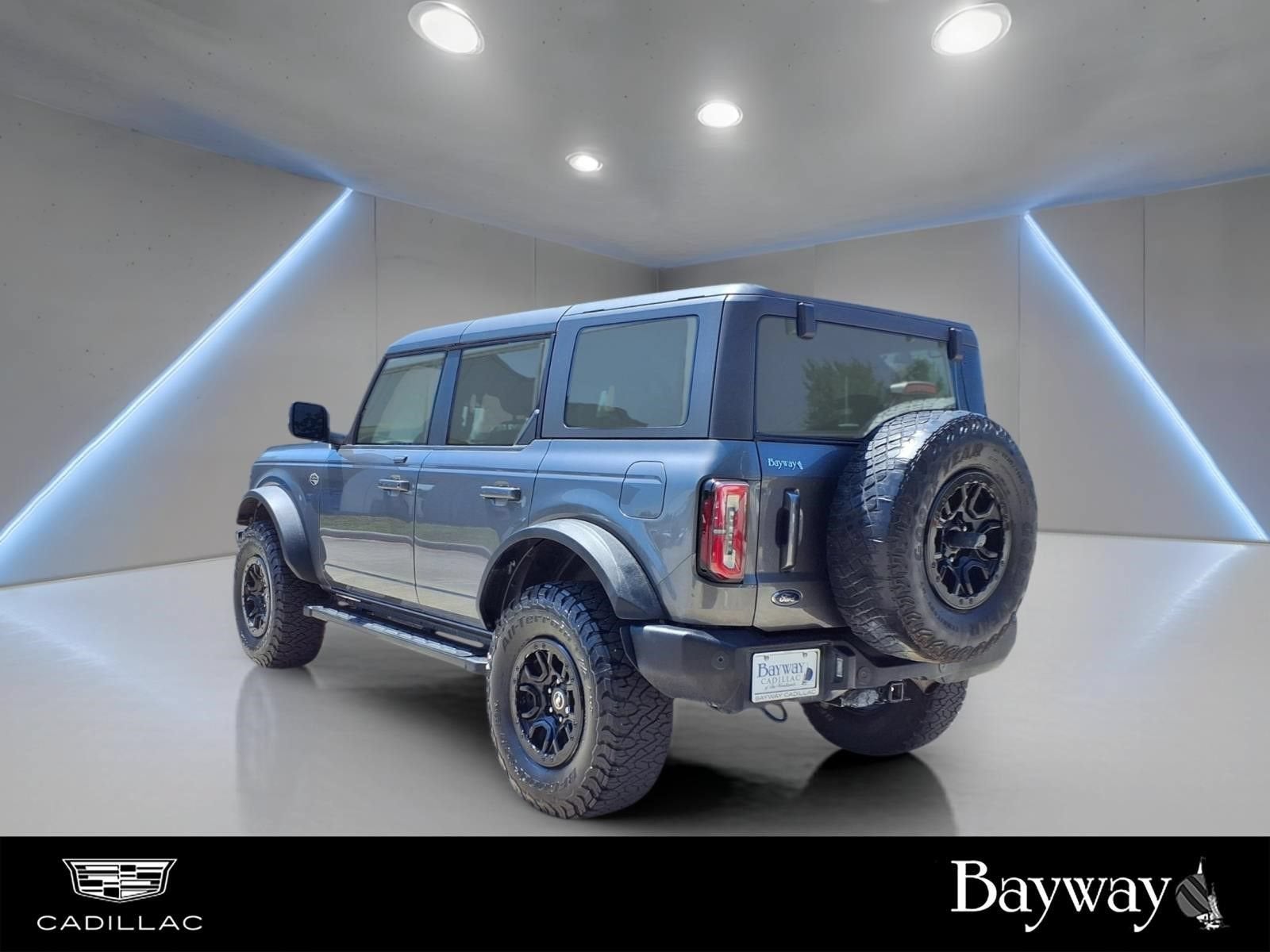 2021 Ford Bronco Base