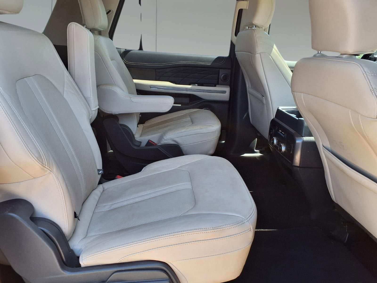 2023 Ford Expedition Max Platinum