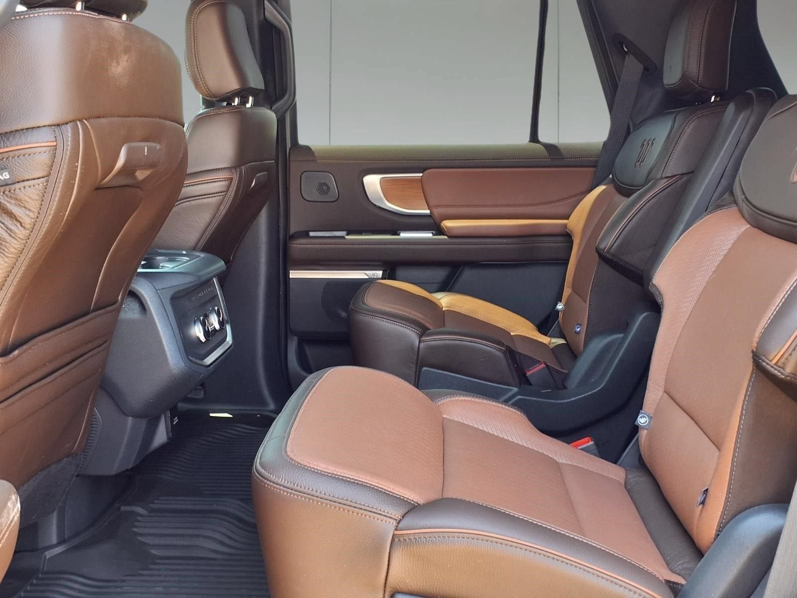 2025 Ford Expedition King Ranch