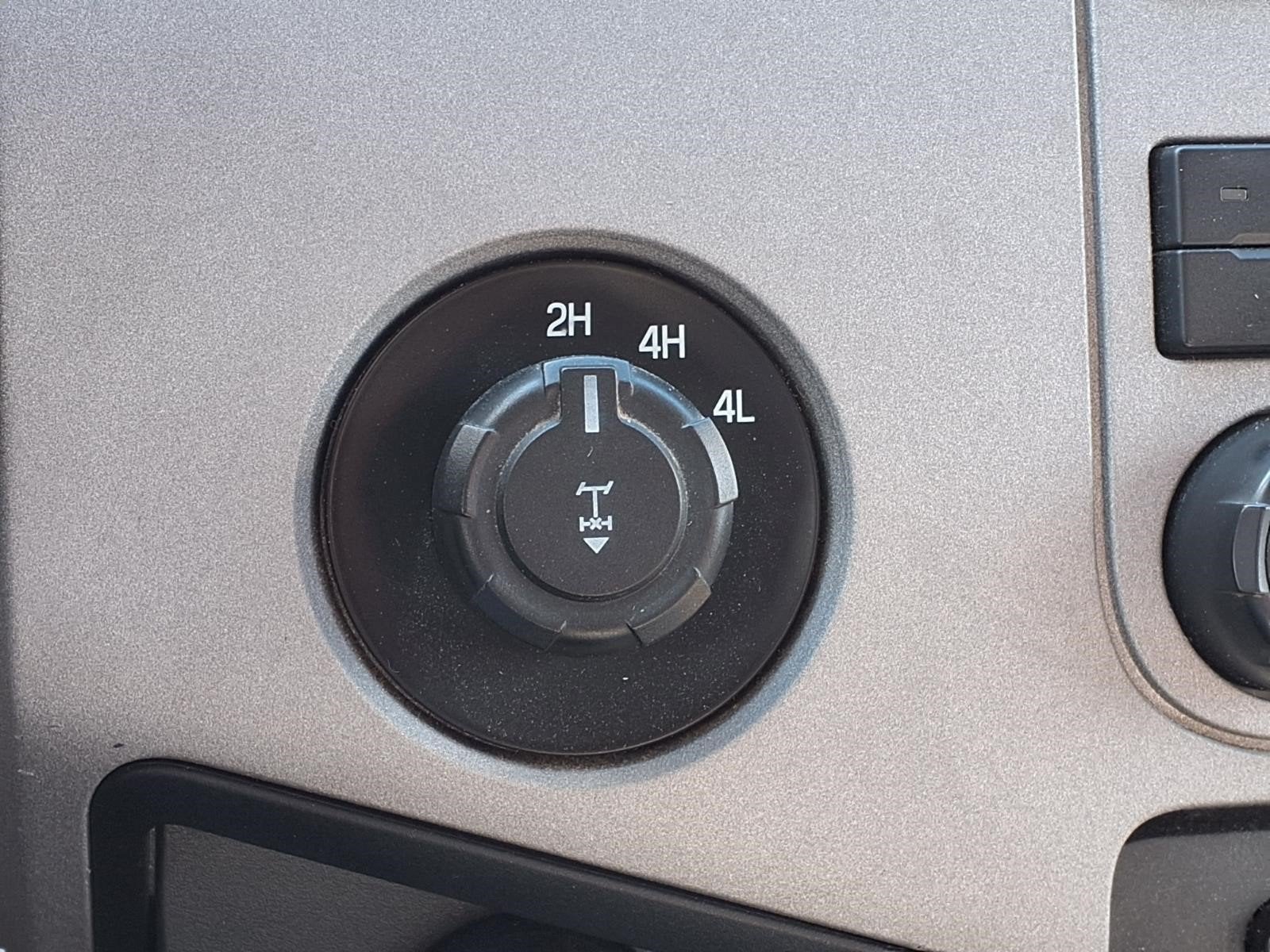 2013 Ford Super Duty F-250 SRW XL