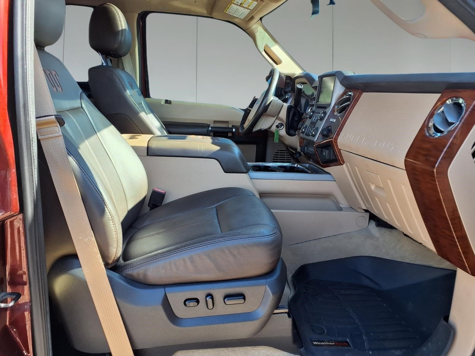2016 Ford Super Duty F-250 SRW Lariat