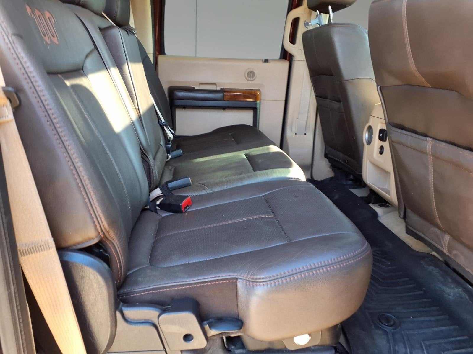 2016 Ford Super Duty F-250 SRW Lariat