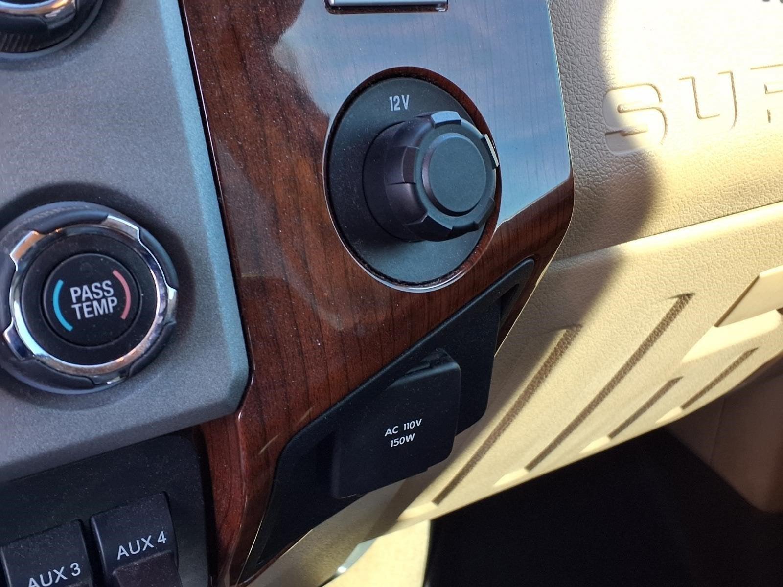 2016 Ford Super Duty F-250 SRW Lariat