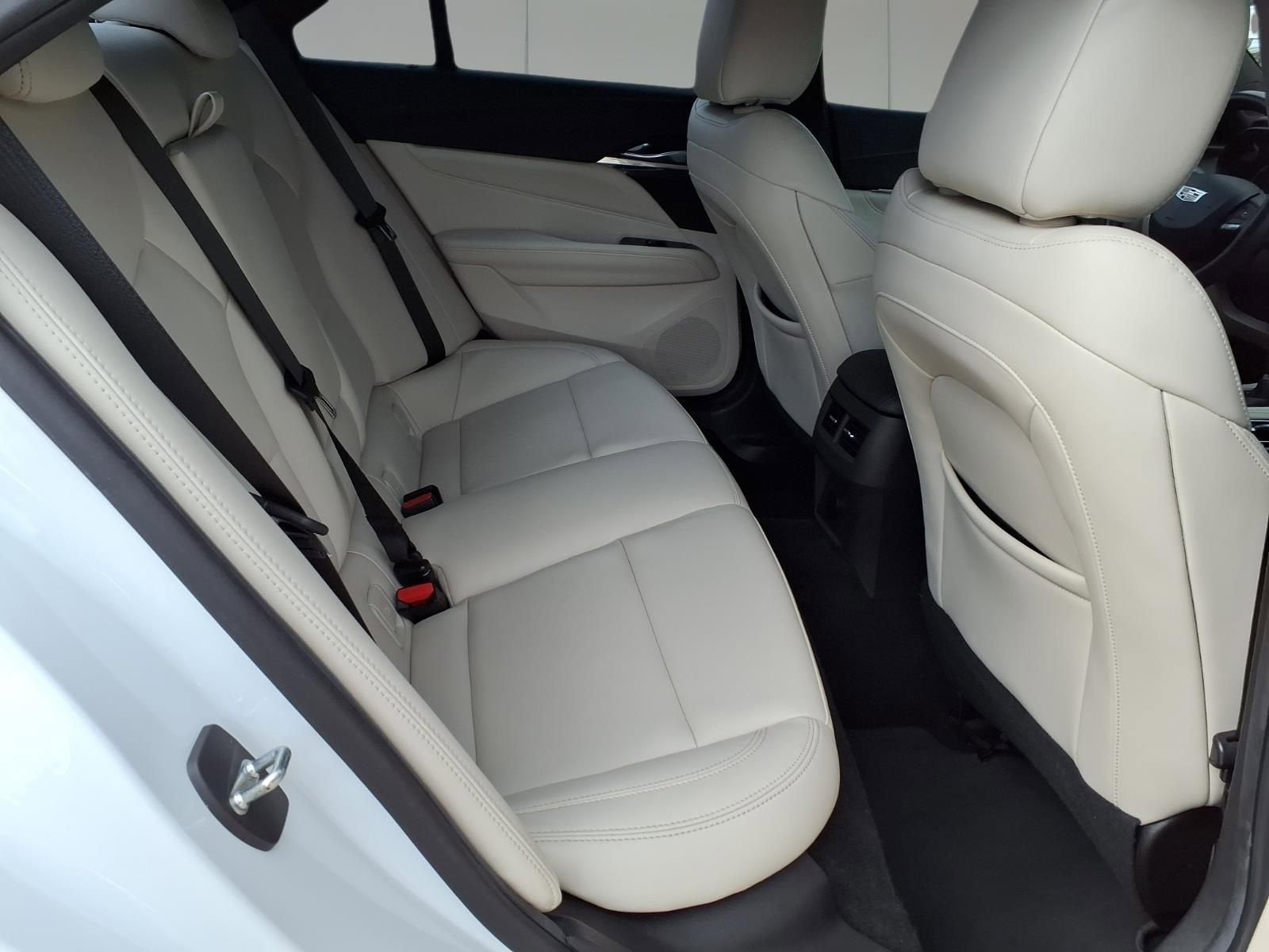 2022 Cadillac CT4 Luxury