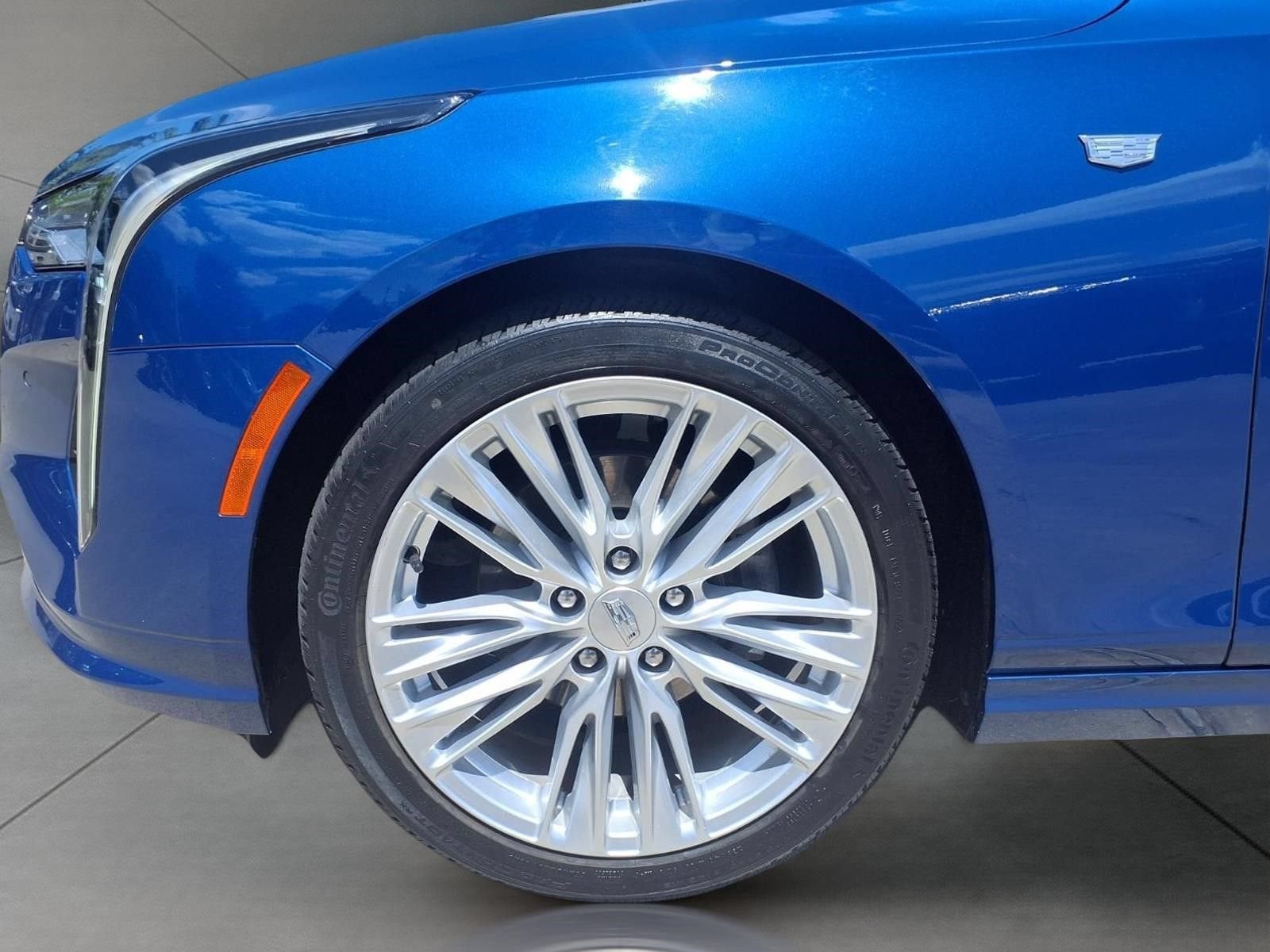 2023 Cadillac CT4 Premium Luxury