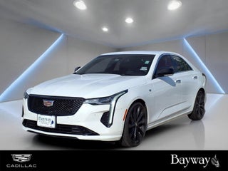 2023 Cadillac CT4 Premium Luxury