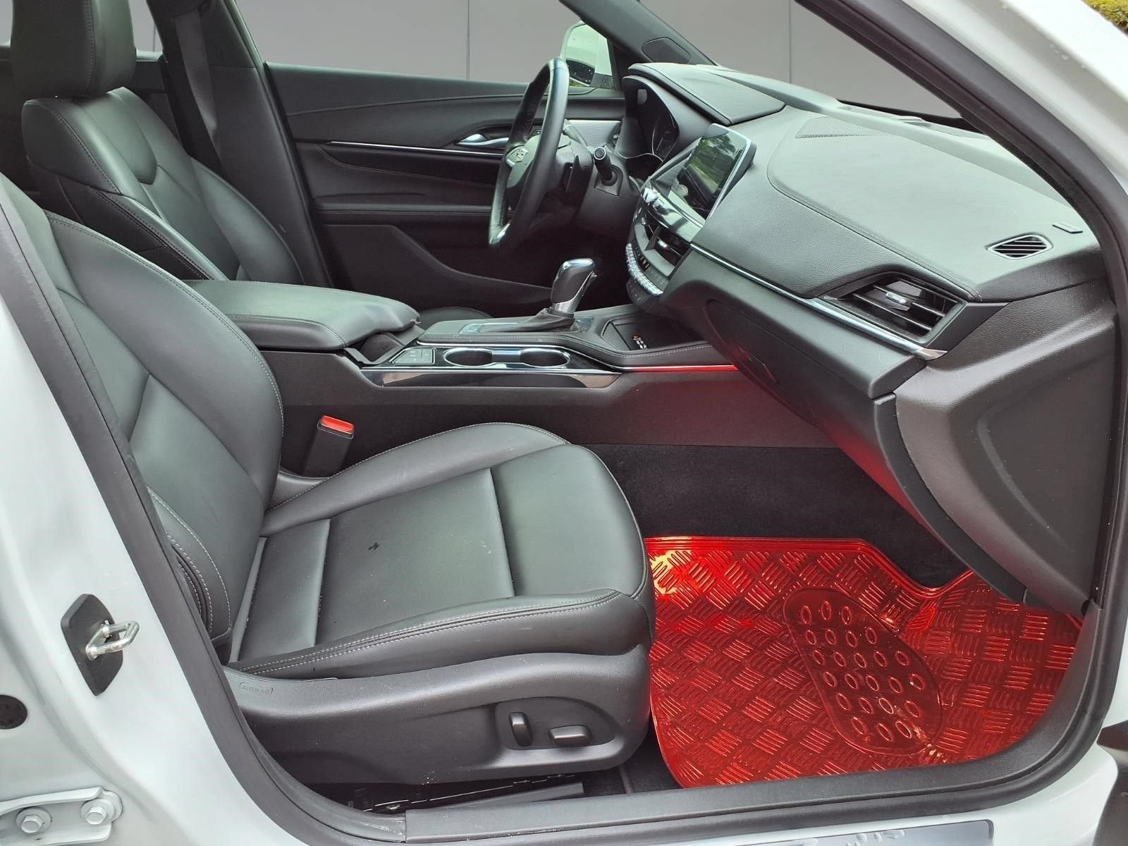 2024 Cadillac CT4 Luxury