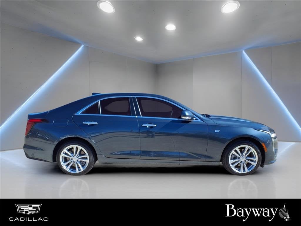 2021 Cadillac CT4 Luxury