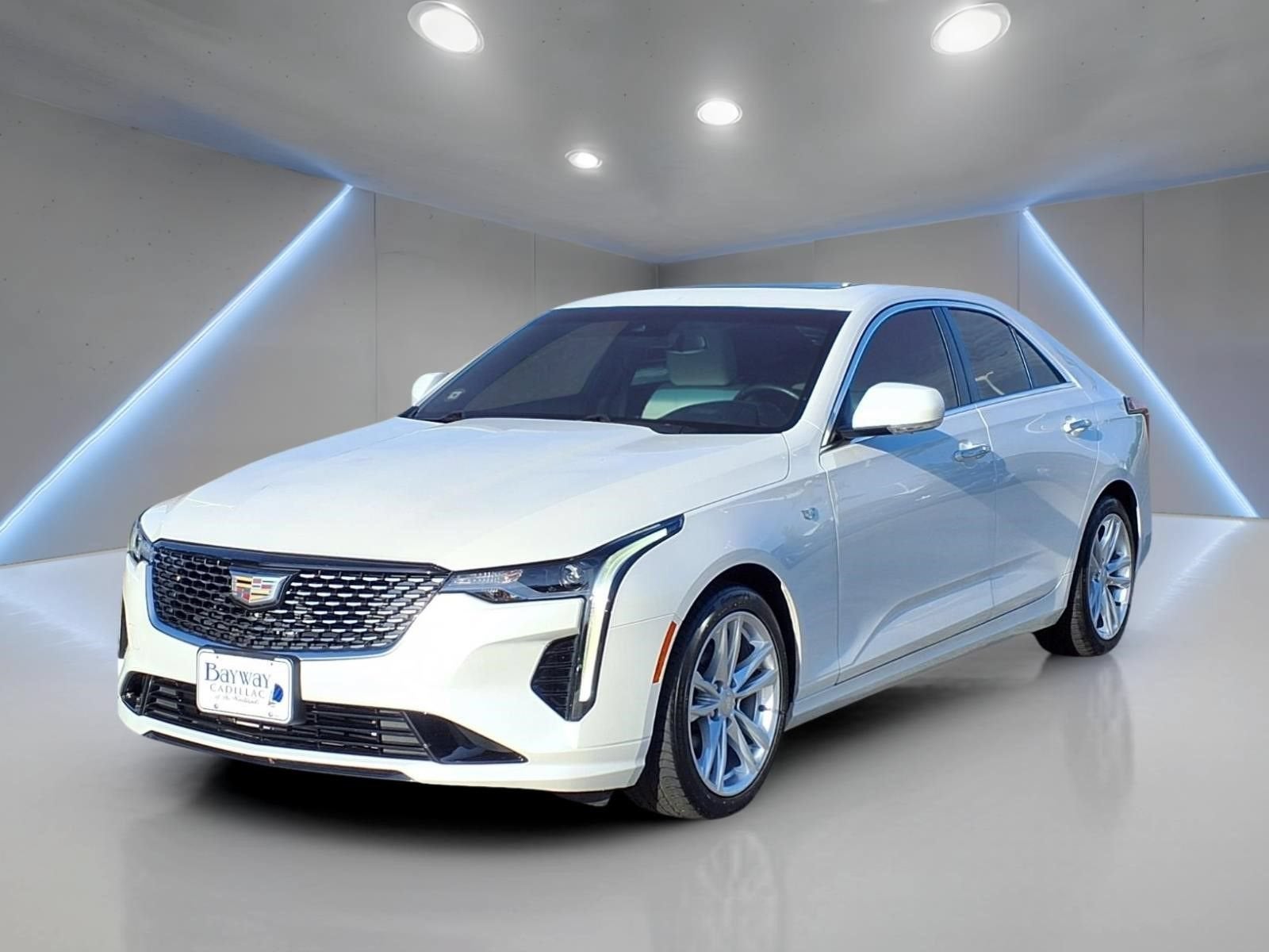 2023 Cadillac CT4 Luxury's photo
