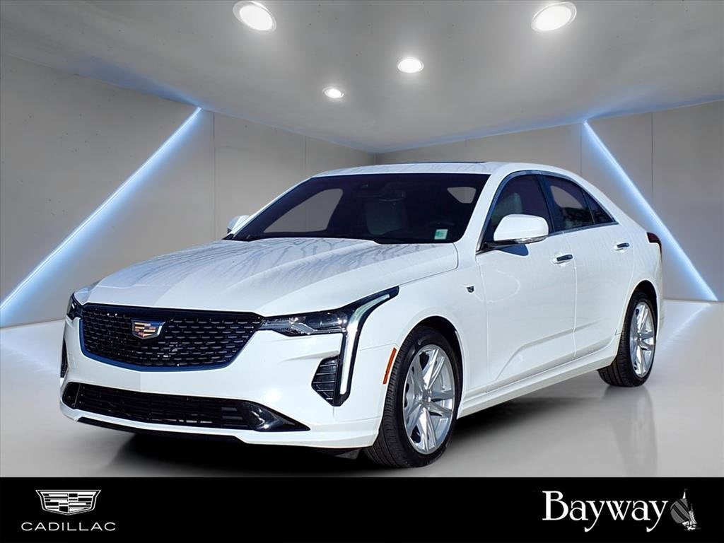 2023 Cadillac CT4 Luxury