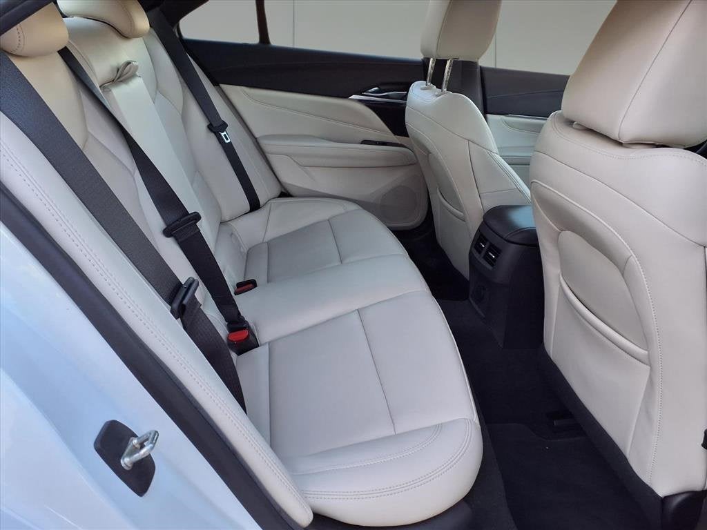 2023 Cadillac CT4 Luxury