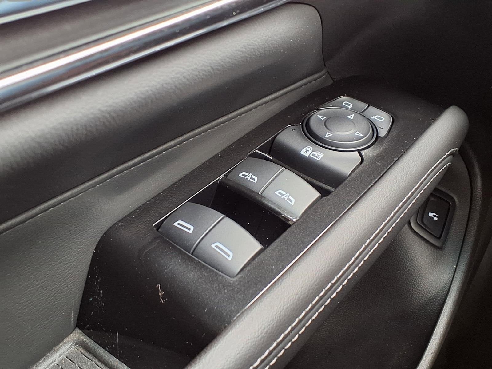 2023 Cadillac CT4 Luxury