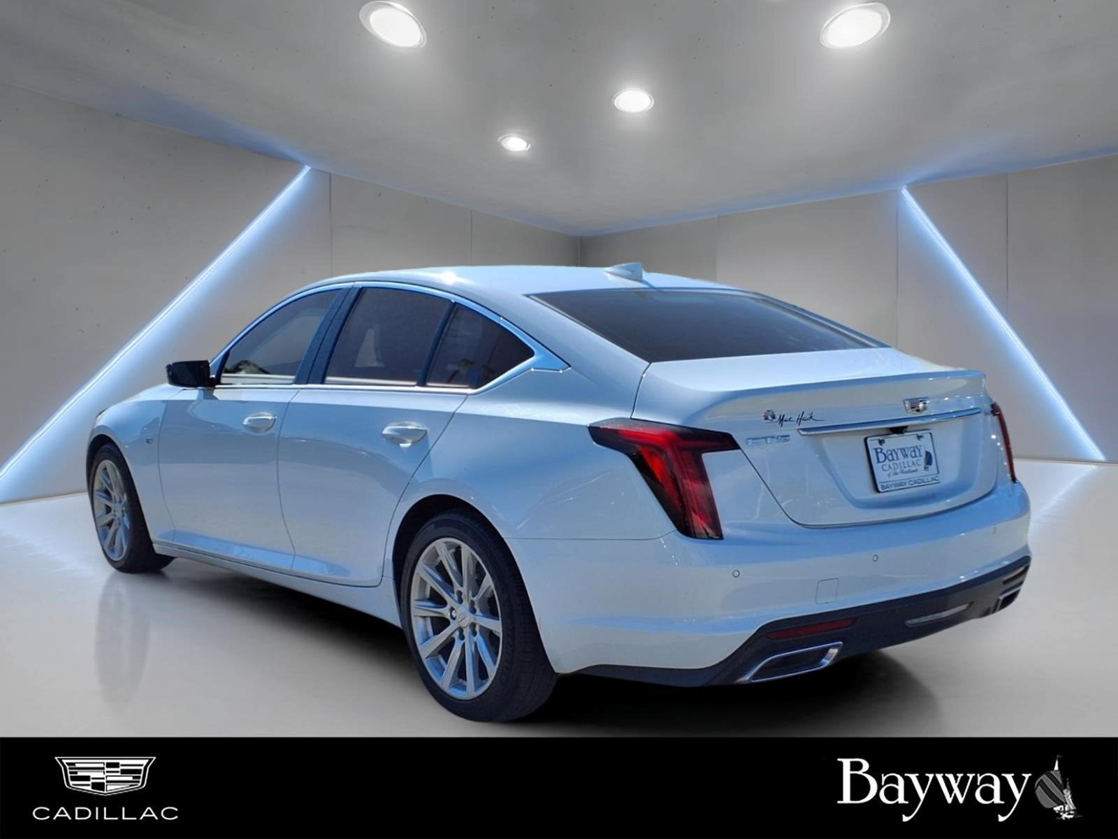 2023 Cadillac CT5 Luxury