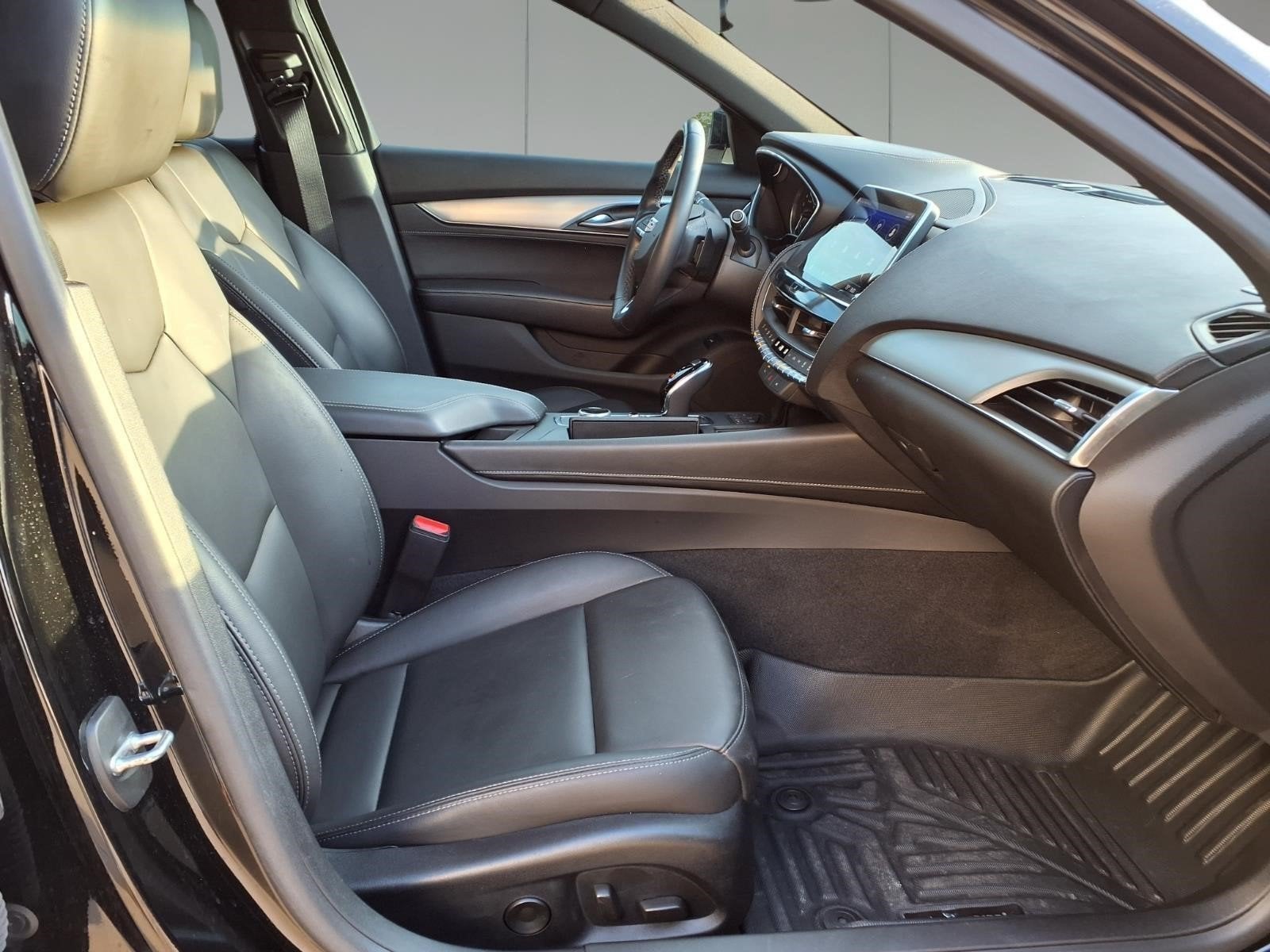 2024 Cadillac CT5 Luxury