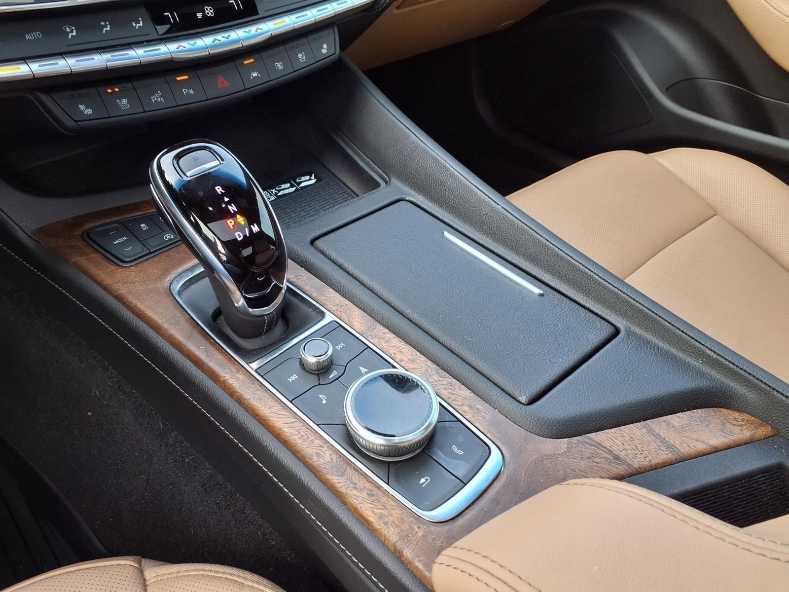 2022 Cadillac CT5 Premium Luxury