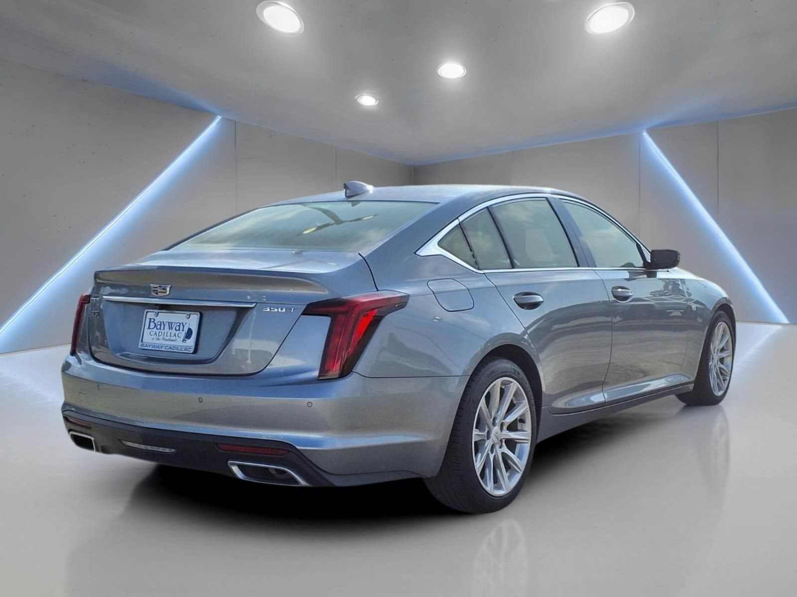 2023 Cadillac CT5 Luxury