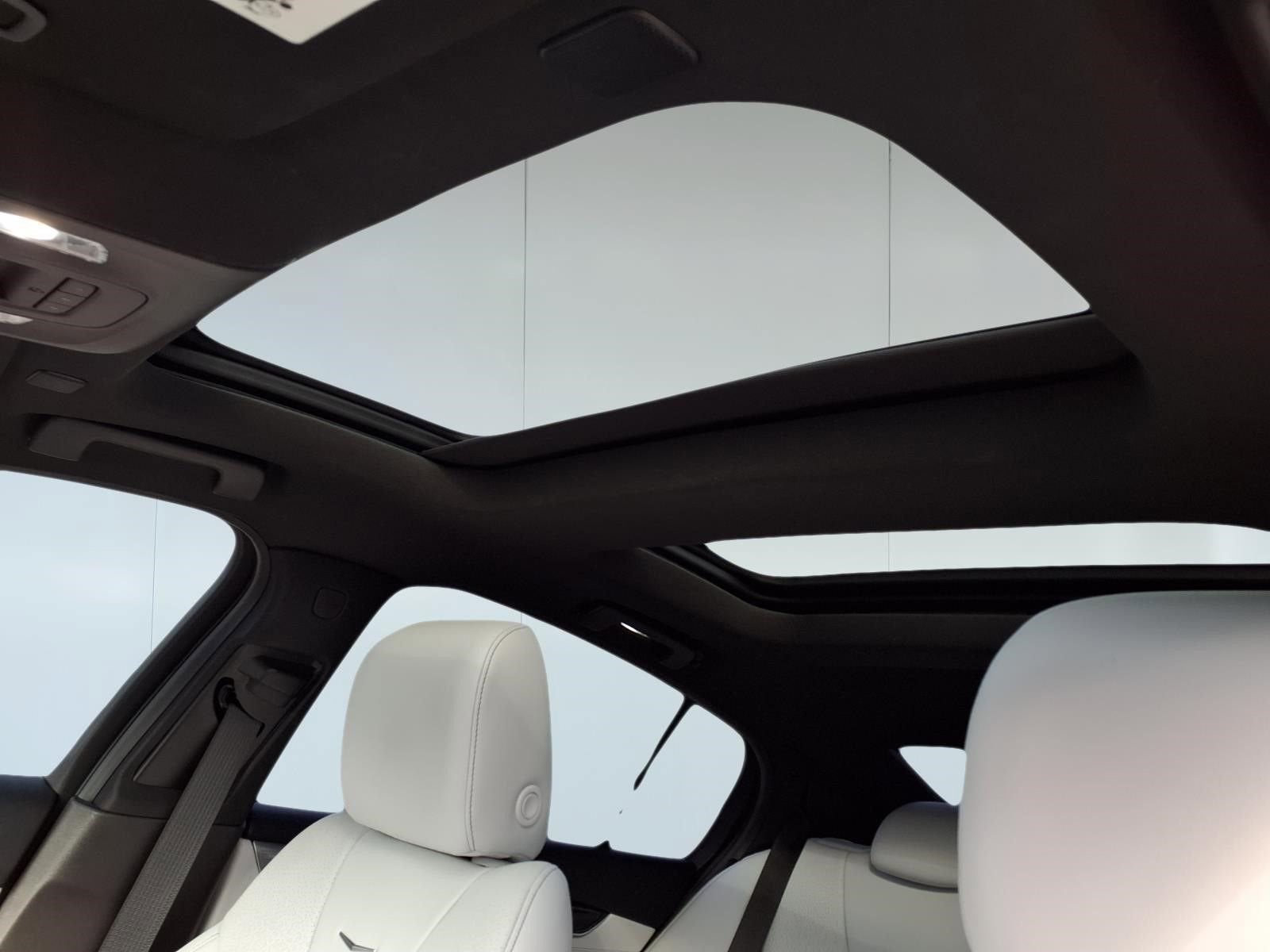 2022 Cadillac CT5 Premium Luxury