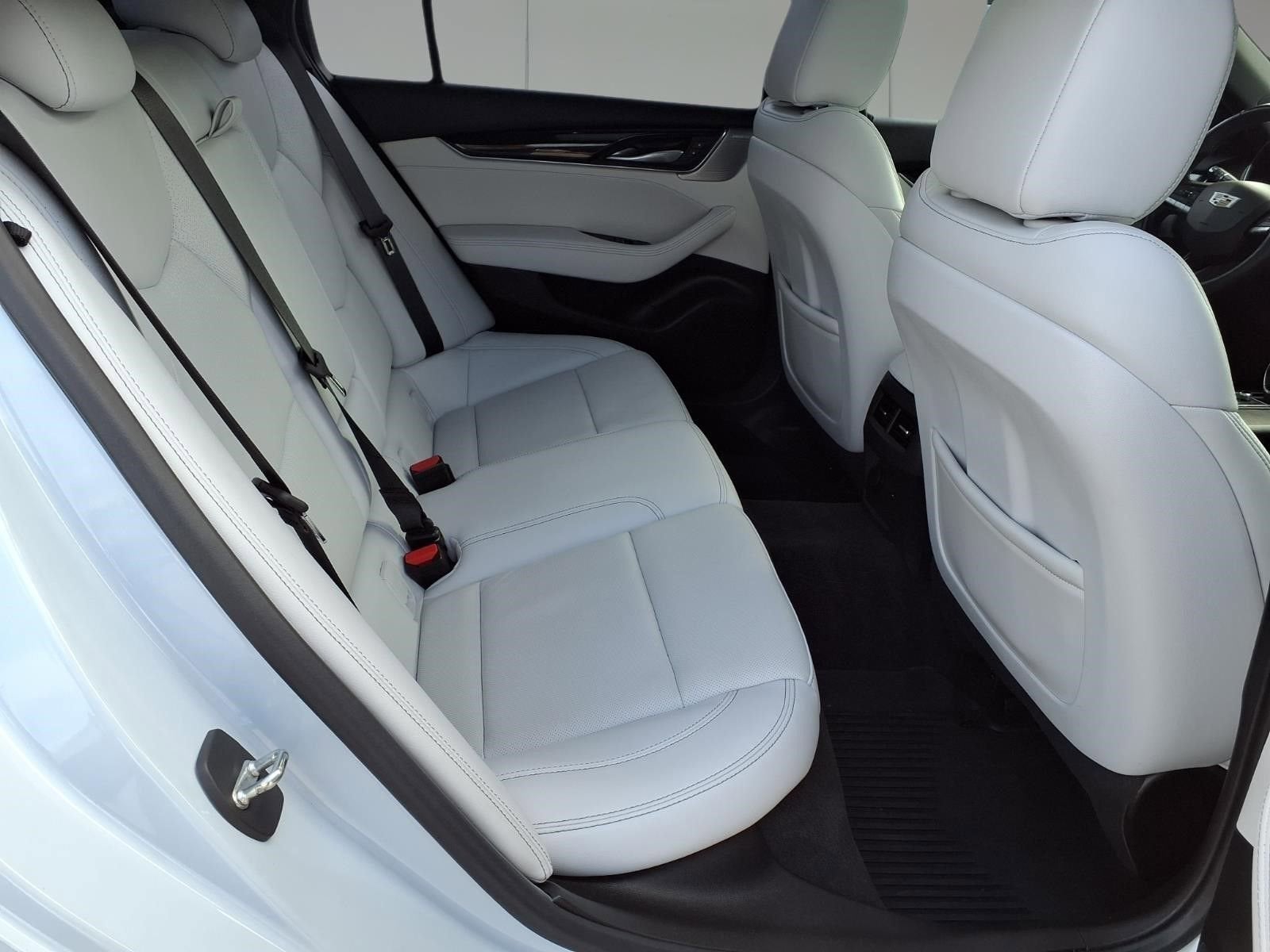 2022 Cadillac CT5 Premium Luxury