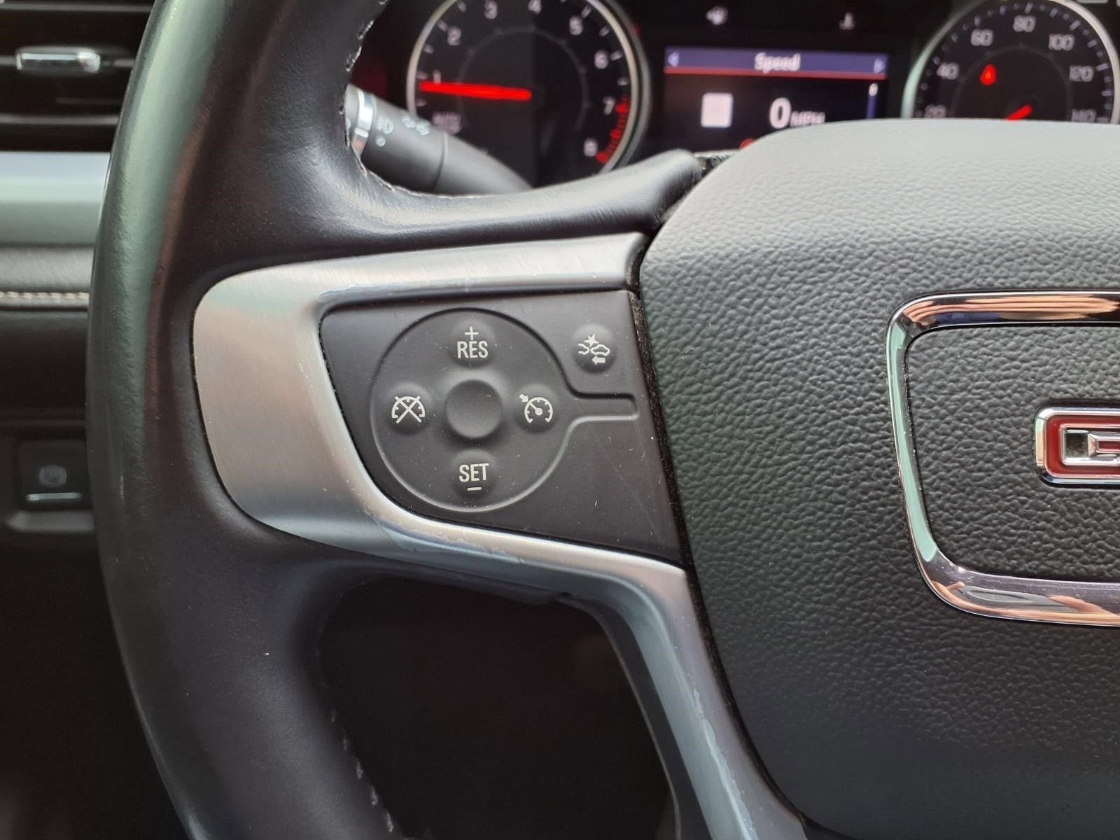 2021 GMC Acadia SLT