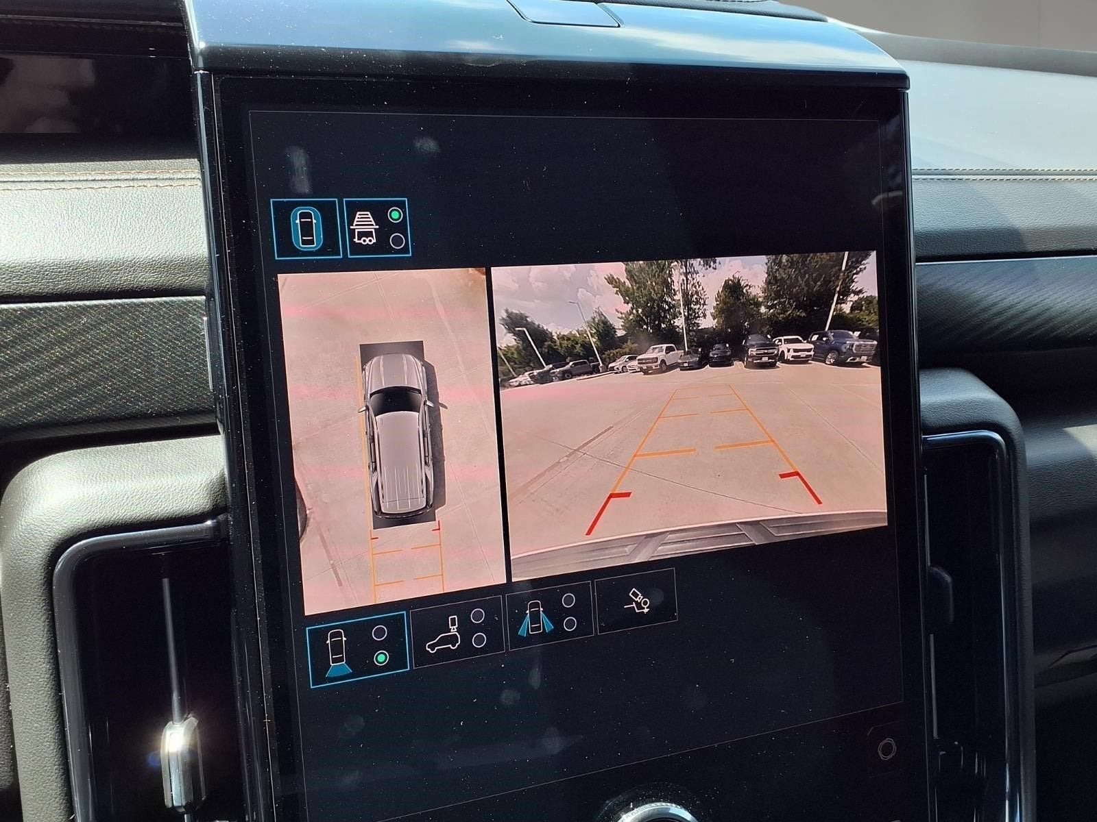 2025 GMC Yukon AT4