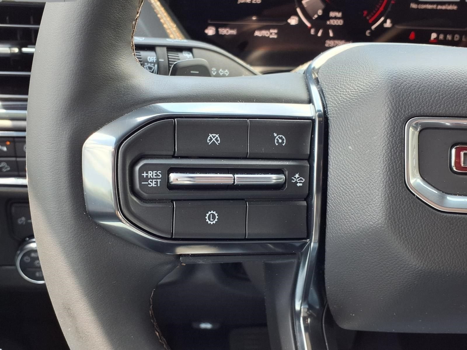 2025 GMC Yukon AT4