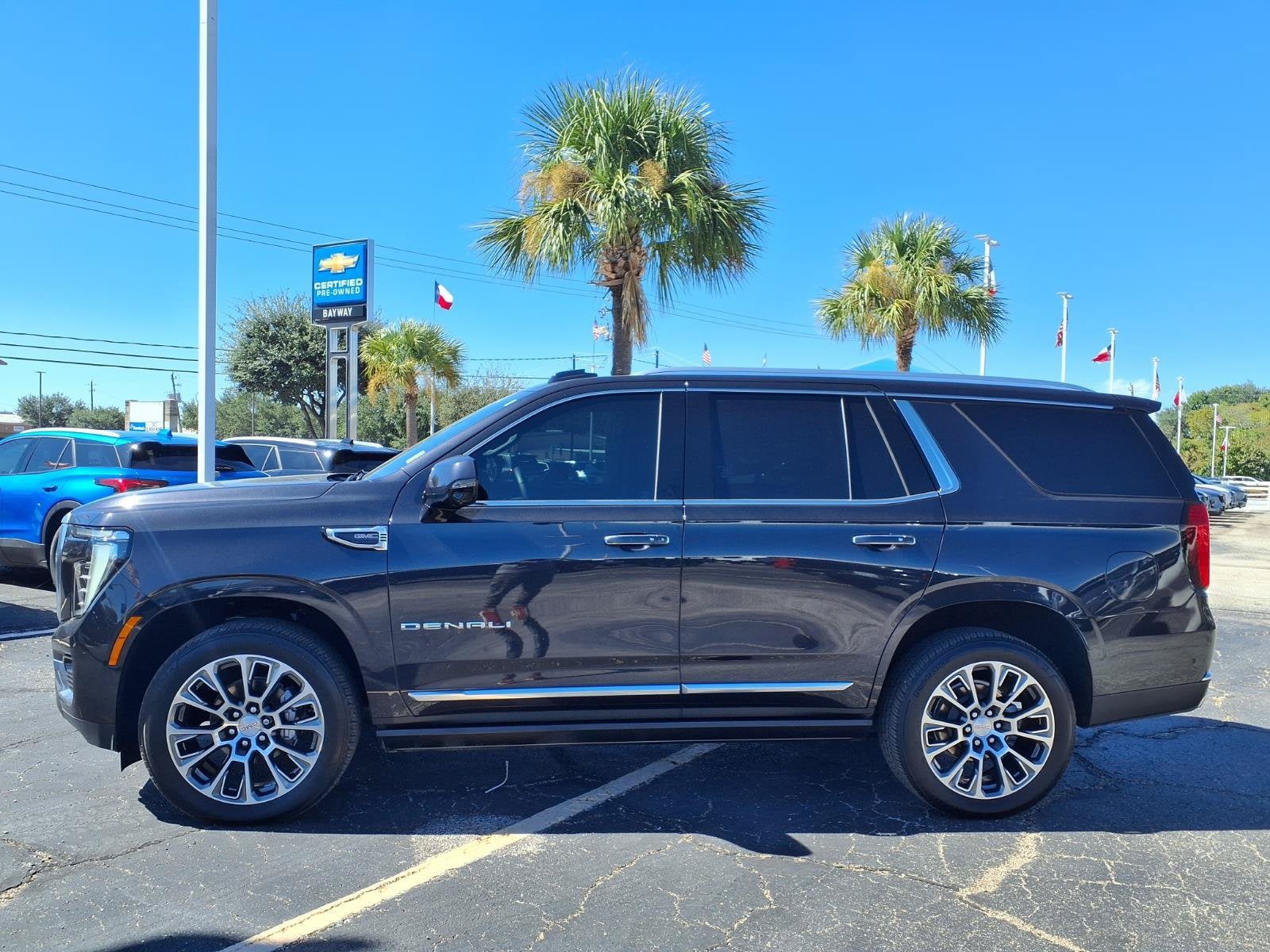 2025 GMC Yukon Denali
