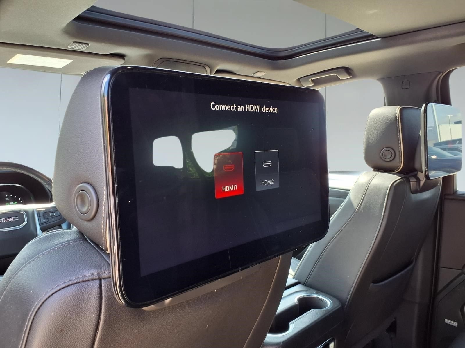 2022 GMC Yukon XL SLT