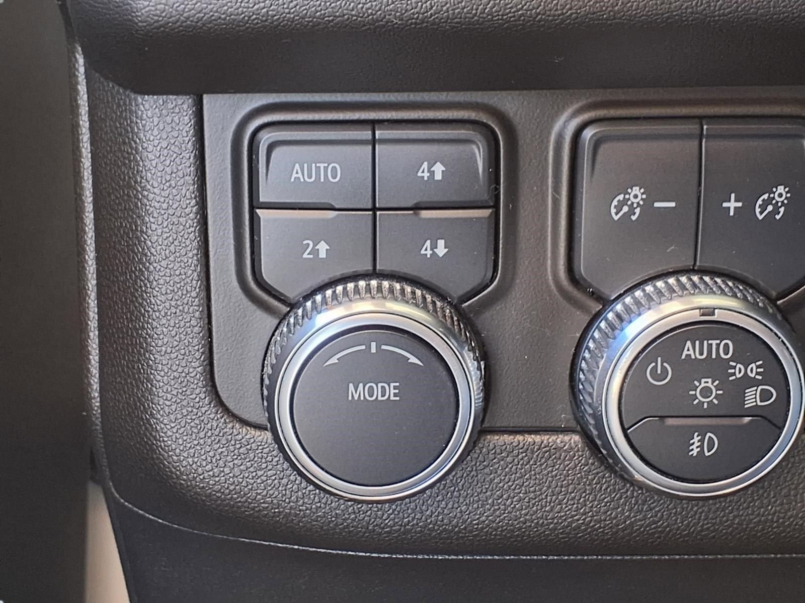 2021 GMC Yukon XL AT4