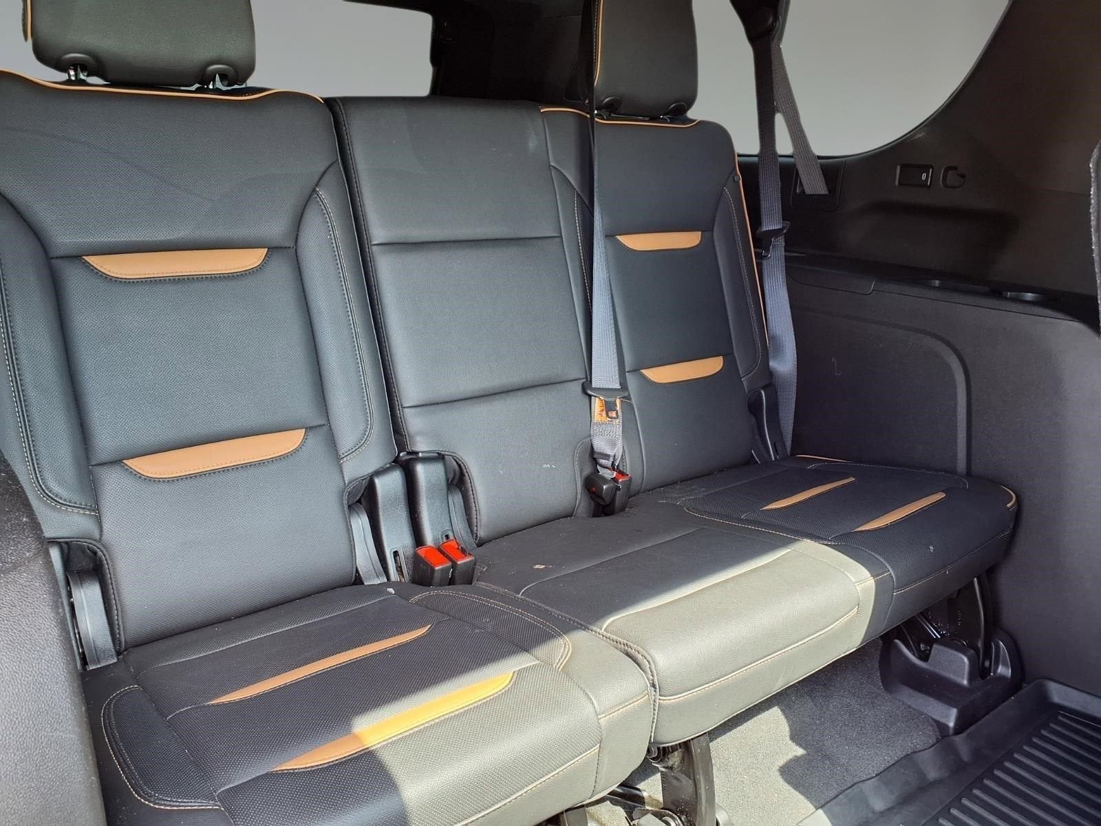 2021 GMC Yukon XL AT4