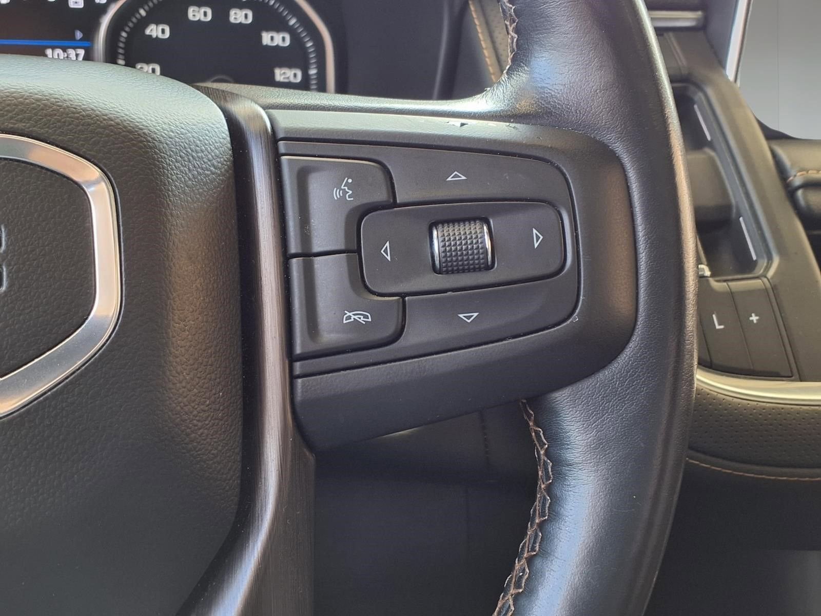 2021 GMC Yukon XL AT4