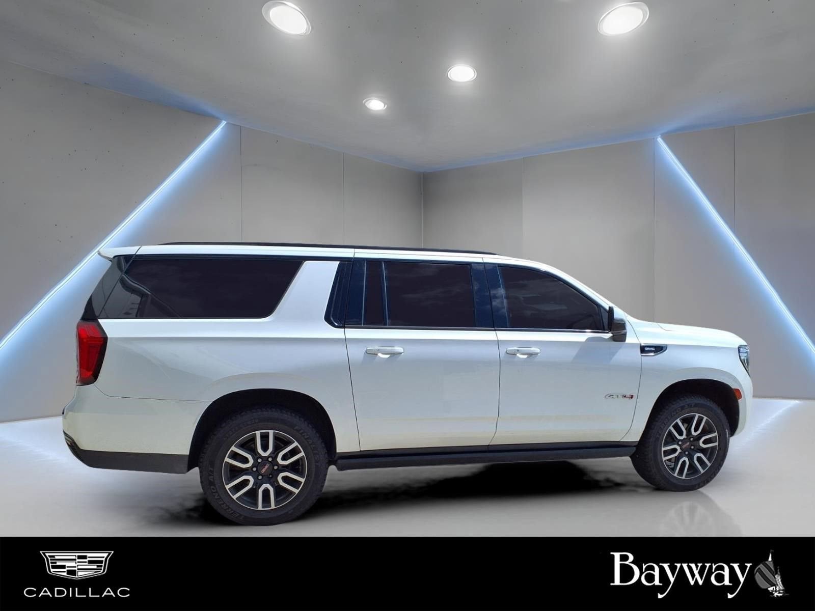 2021 GMC Yukon XL AT4