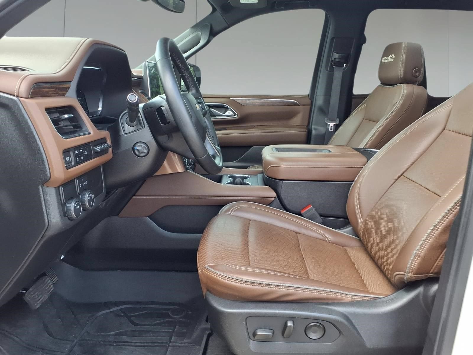 2023 Chevrolet Suburban High Country