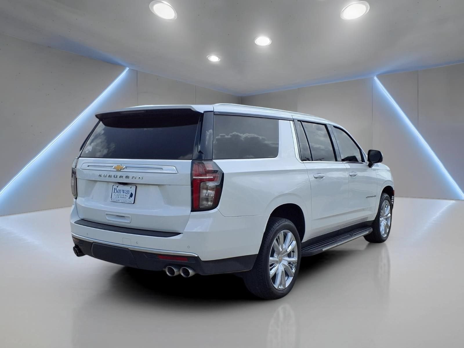 2023 Chevrolet Suburban High Country