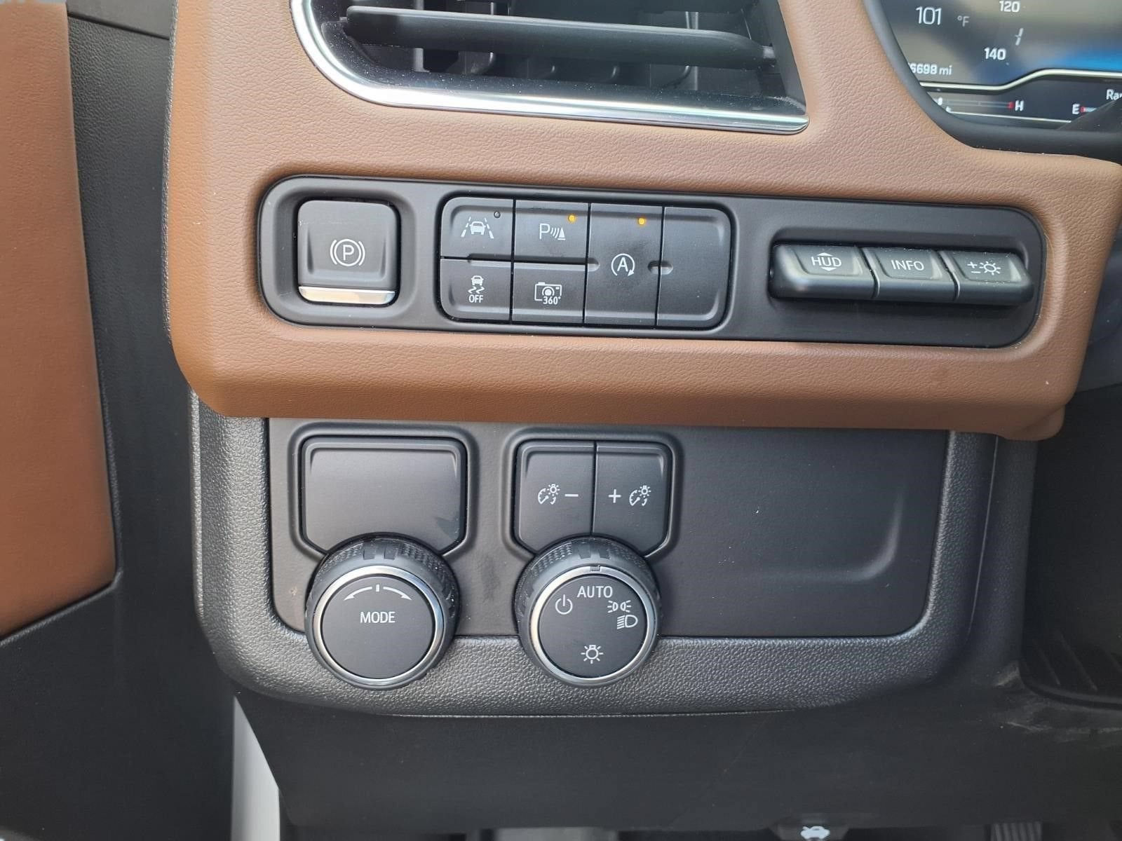 2023 Chevrolet Suburban High Country