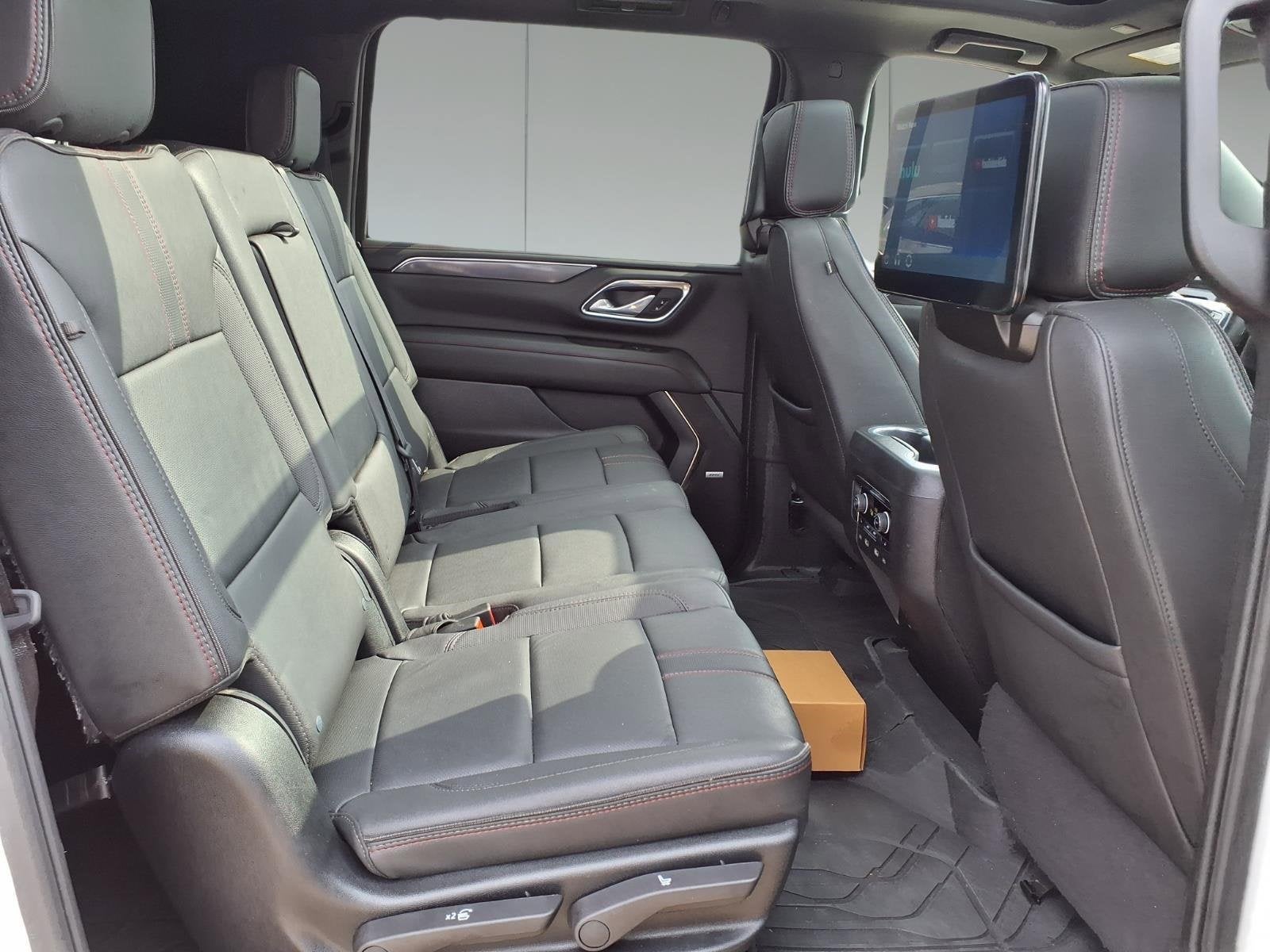 2024 Chevrolet Suburban RST