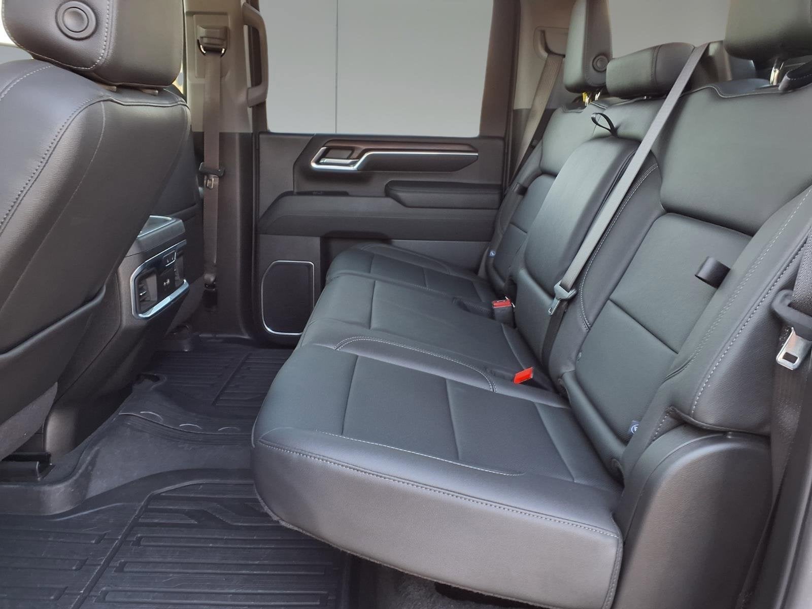 2024 GMC Sierra 2500 HD SLT