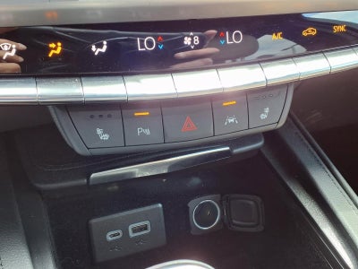 2024 Cadillac XT4 Luxury