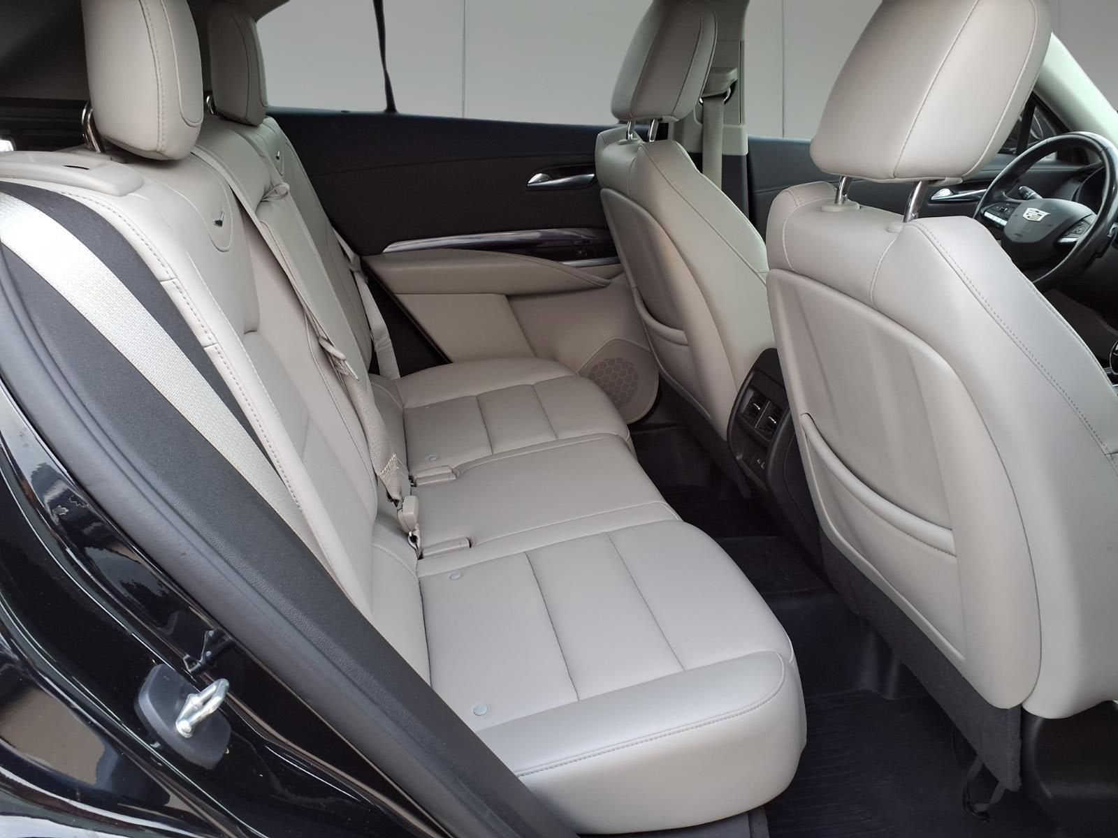 2021 Cadillac XT4 FWD Luxury