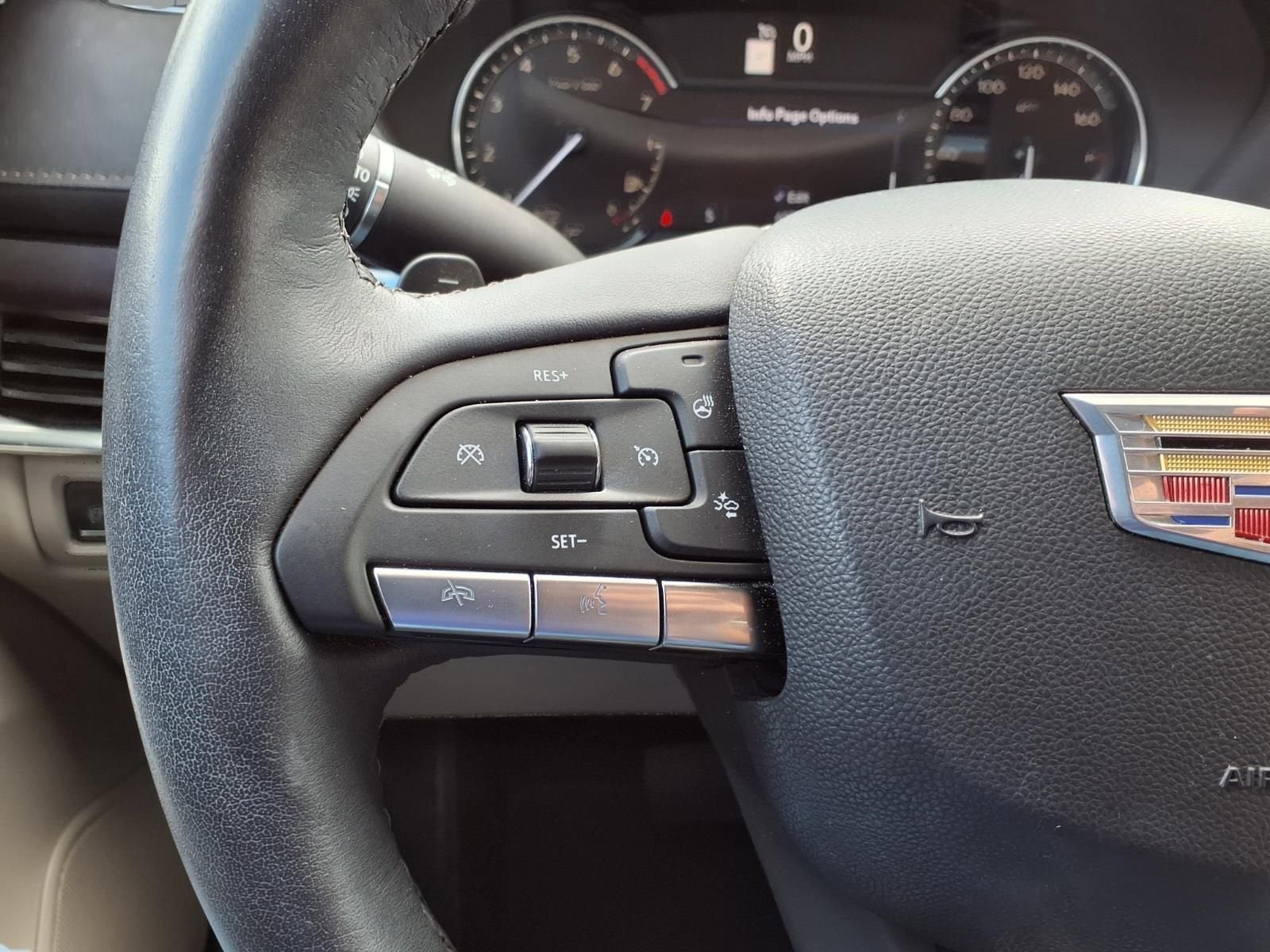 2022 Cadillac XT4 Luxury