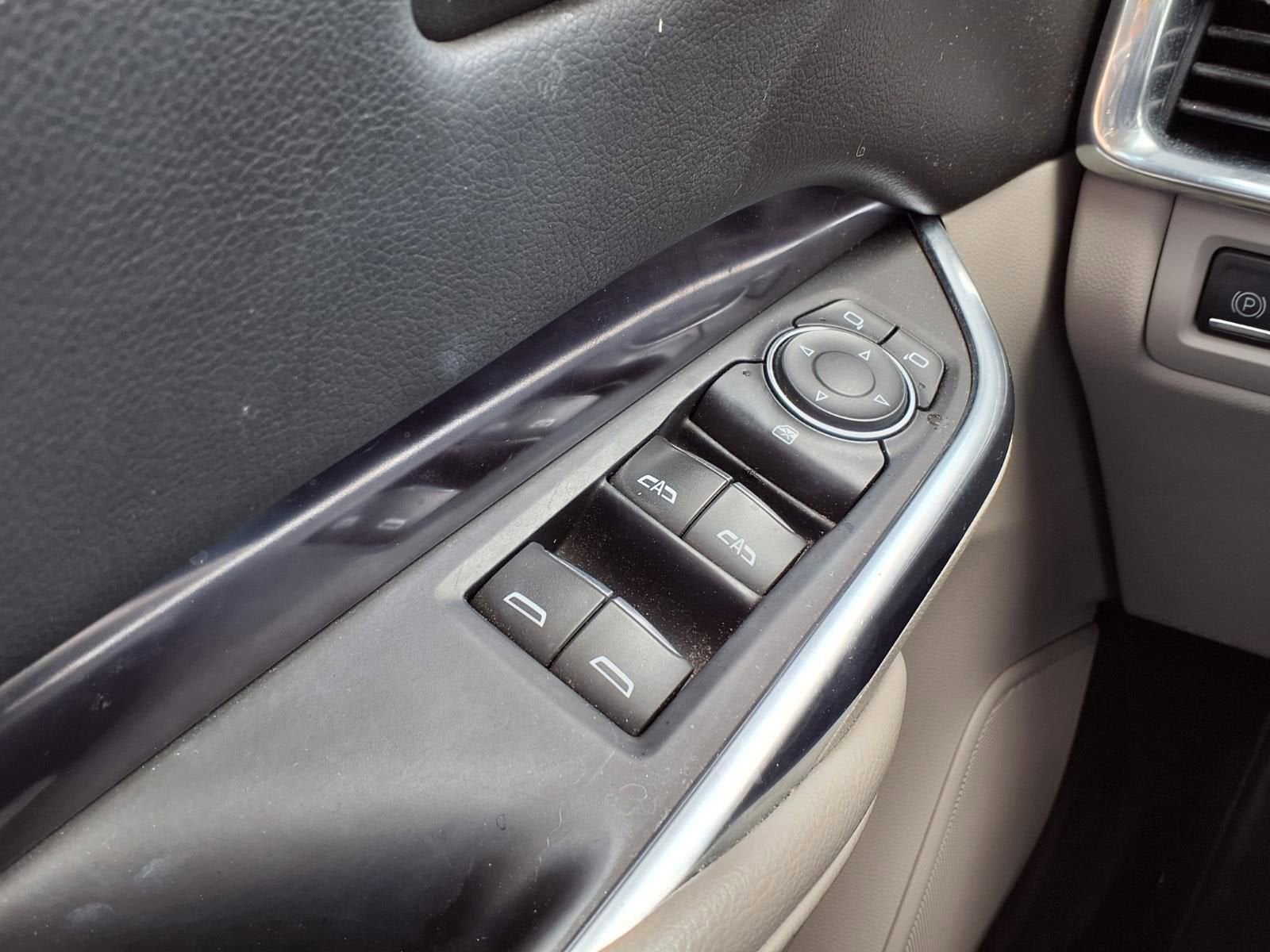 2022 Cadillac XT4 Luxury