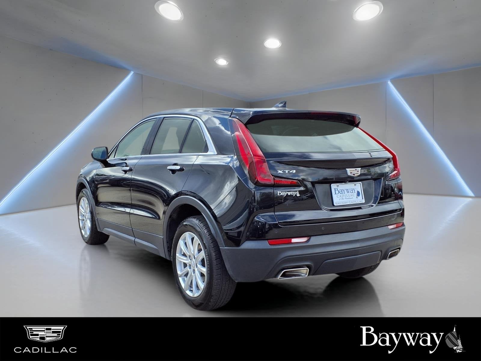 2022 Cadillac XT4 Luxury