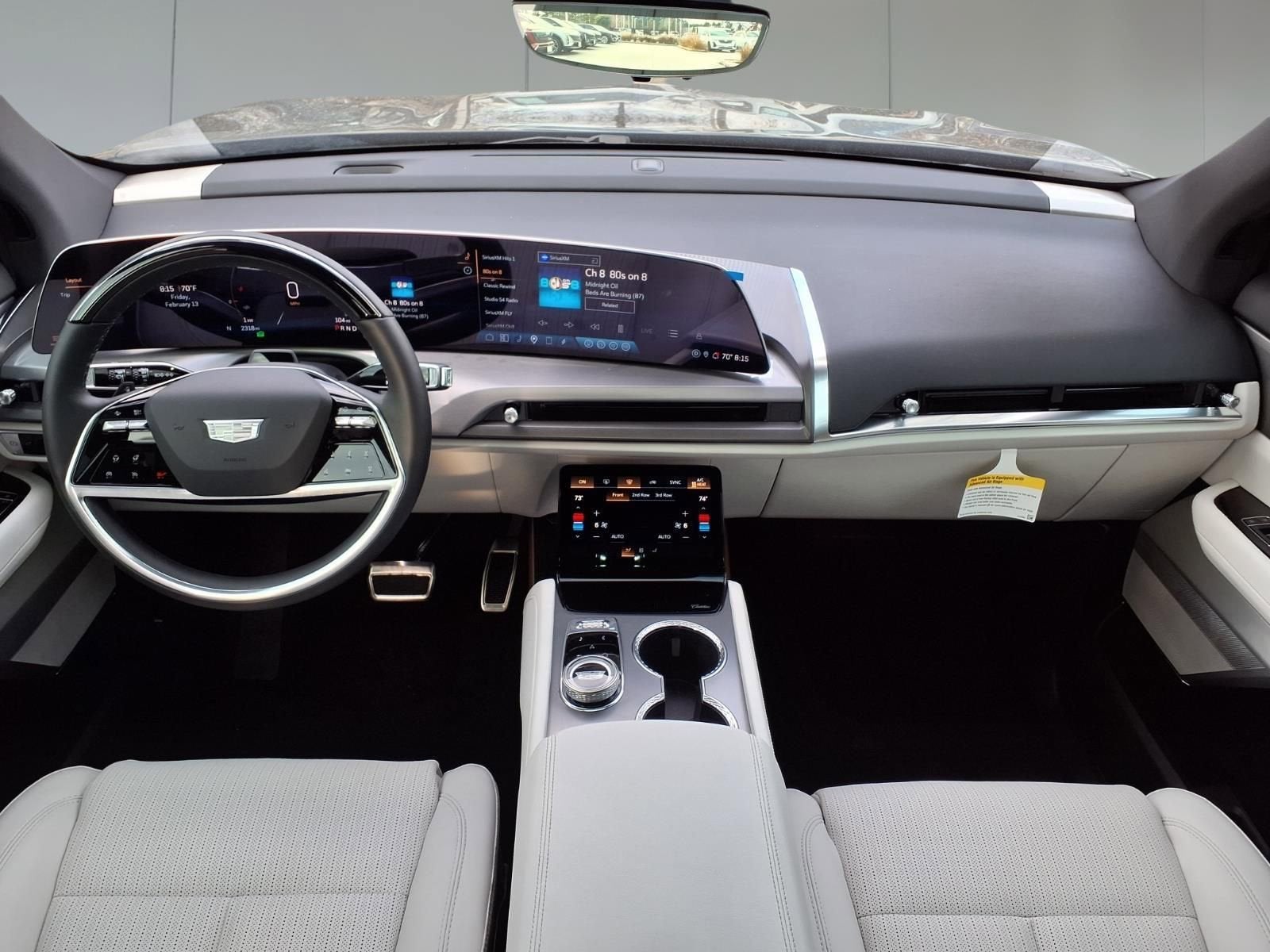 2026 Cadillac VISTIQ Luxury