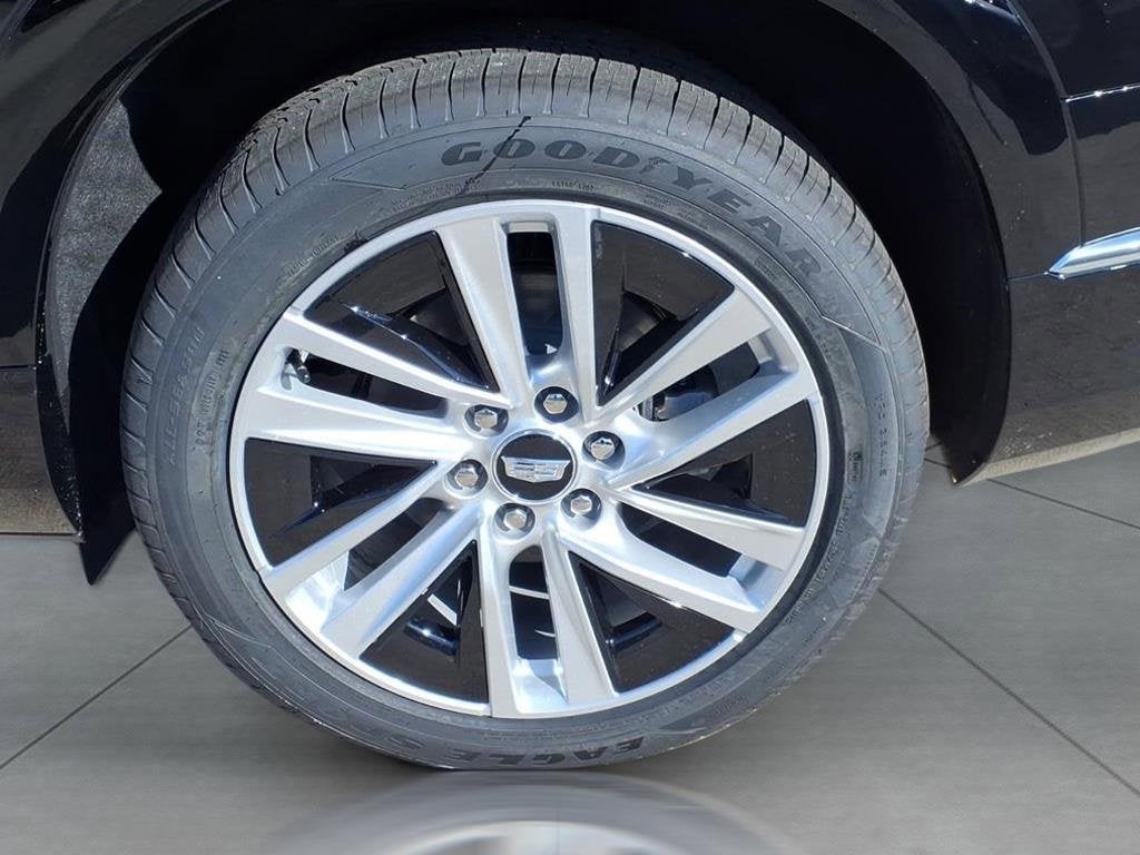 2026 Cadillac VISTIQ Luxury