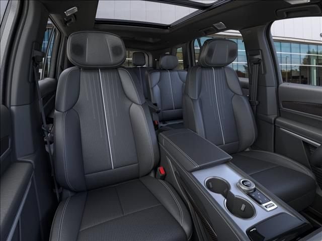 2027 Cadillac VISTIQ Luxury