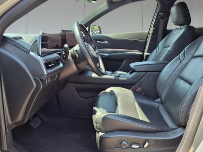 2025 Cadillac XT4 Premium Luxury